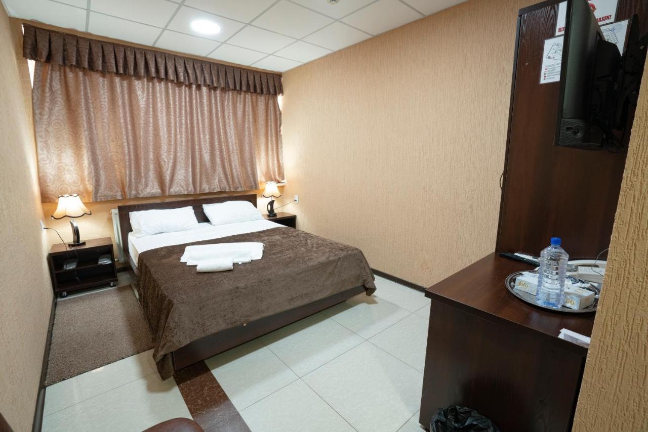 Rohat Hotel Chilonzor 塔什干 外观 照片
